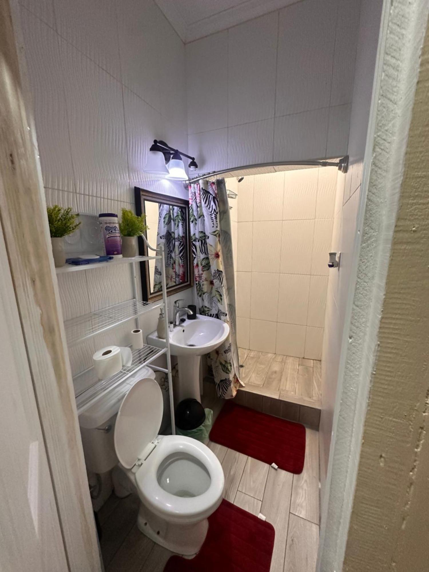 Hollywood Guesthouse Georgetown Luaran gambar